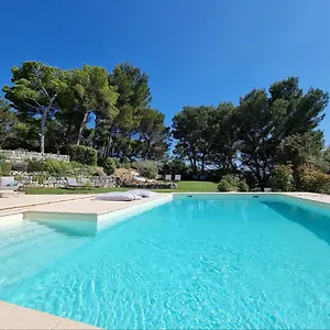 Bed & Breakfast Cosy En Provence - Piscine Chauffee De Mai A Septembre, Pernes-les-Fontaines